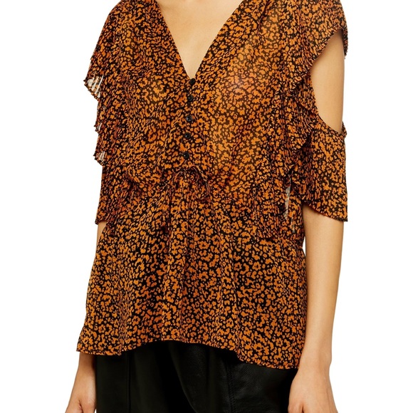 SOLD - LEOPARD PRINT COLD SHOULDER BLOUSE - Picture 6 of 13